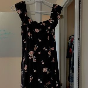 Flowy Garage off the shoulder floral dress
